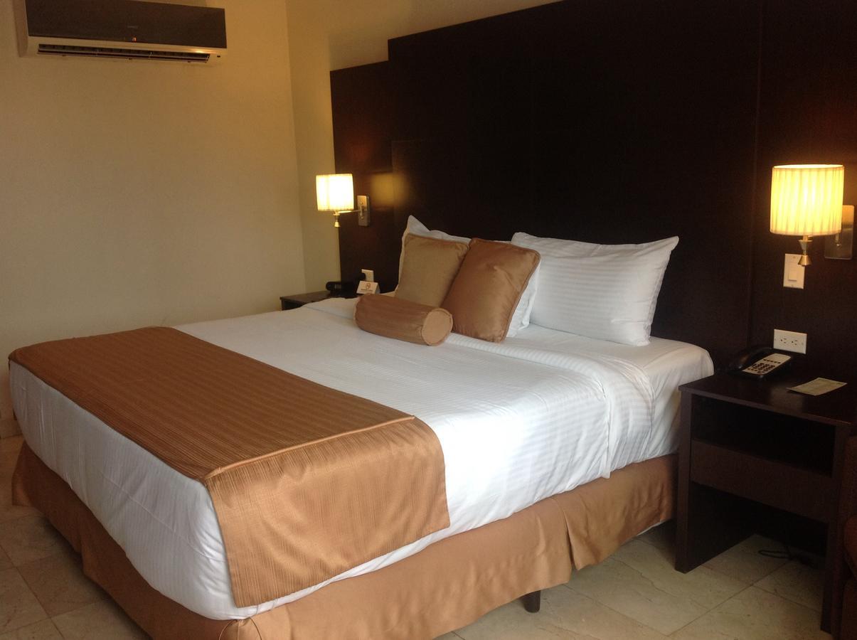 Wyndham Garden Panama by Rom bilde