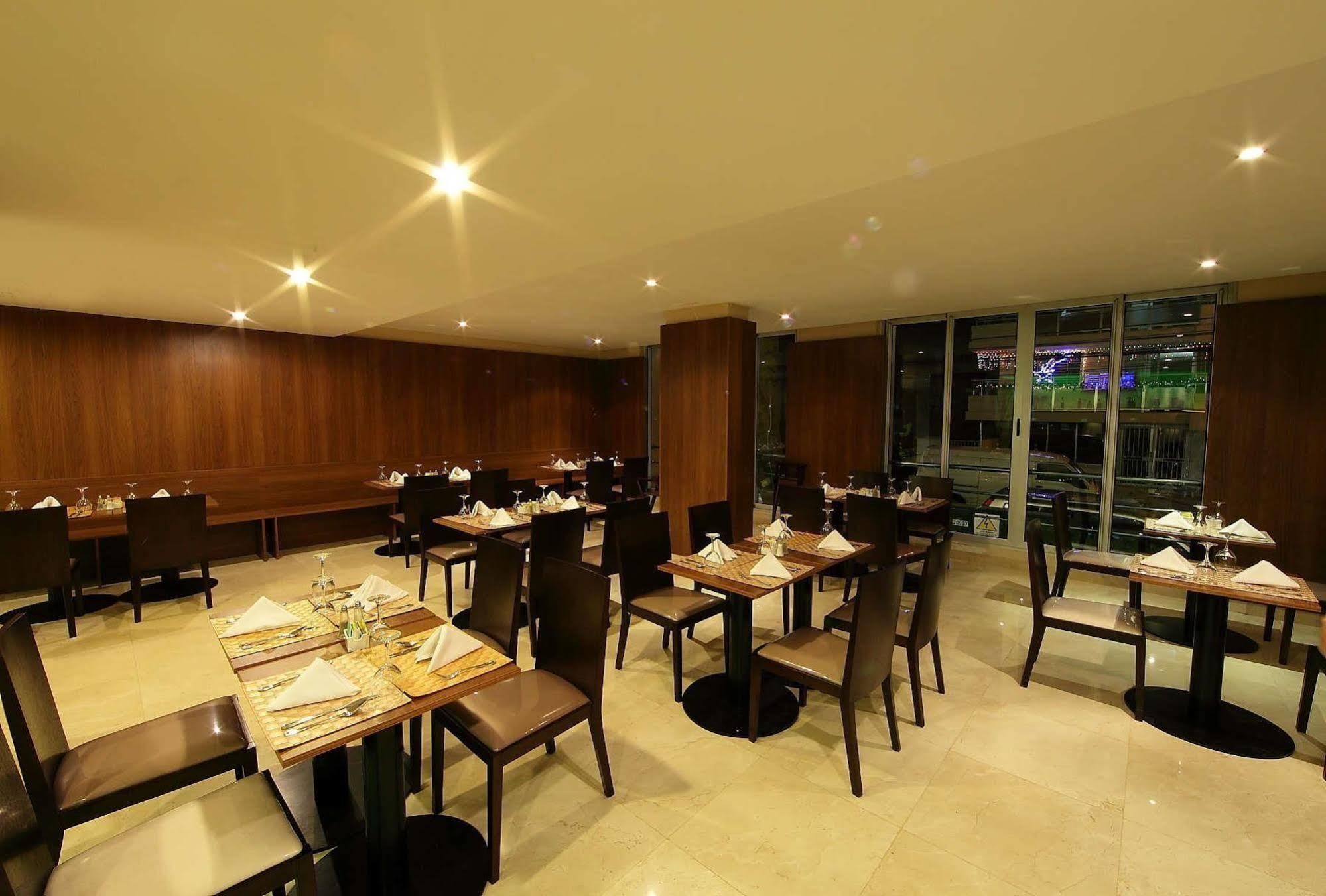 Wyndham Garden Panama by Restaurant bilde